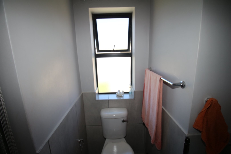 2 Bedroom Property for Sale in Island View Western Cape